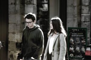 ניכור רגשי במערכת יחסים - השפעות מניפולציה על הקשר הזוגי